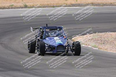 media/Jun-01-2025-CalClub SCCA (Sun) [[eae223c5dd]]/Group 1/Track Event 4/